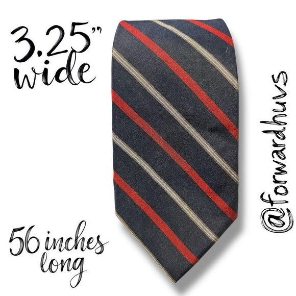 Christian Dior Neck Tie – Diagonal Stripe Design – 56” x 3.25” - Picture 5 of 8